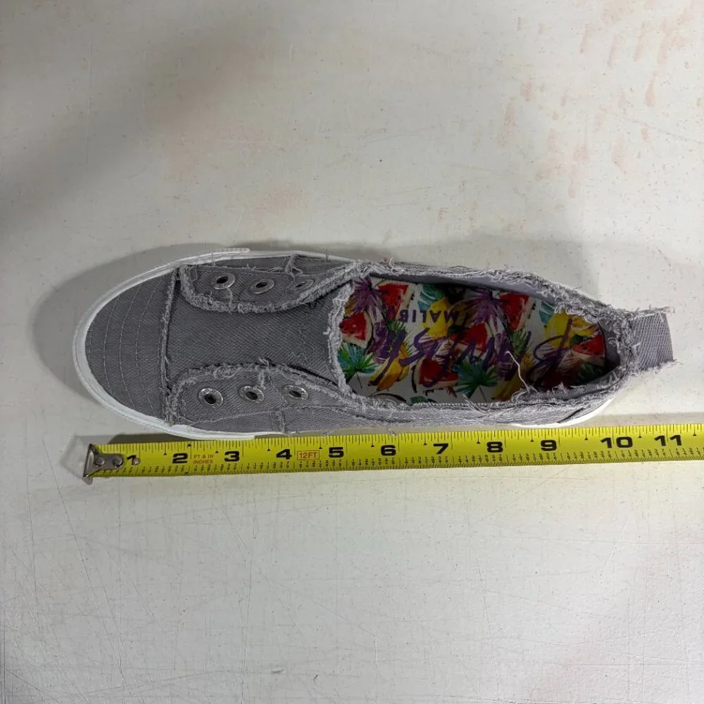 Blowfish Malibu Grey Slip-On Casual Canvas Sneaker Women Size 8.5 - Picture 13 of 13